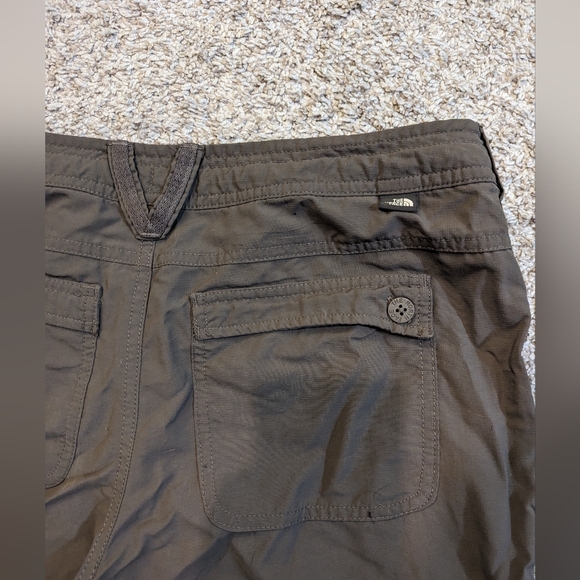 The North Face Women's Light Brown Nylon Roll Up Hiking Pants - Picture 5 of 6